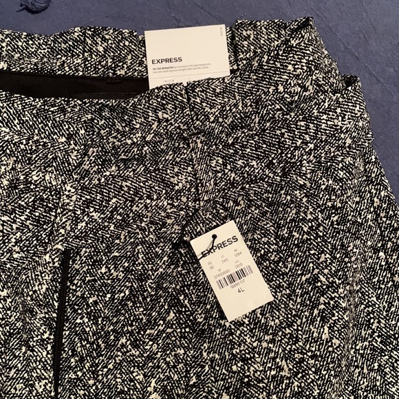 Ankle Super High Rise Pants - Picture 2 of 2